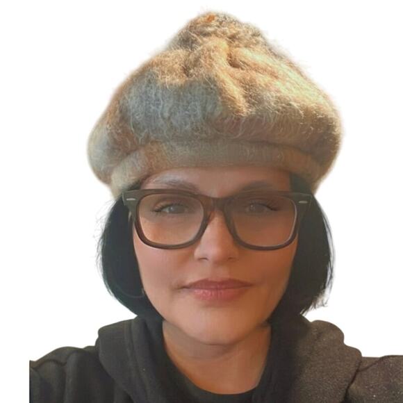 Women’s Vintage French Mohair style Beret Hat Gray - Picture 1 of 5